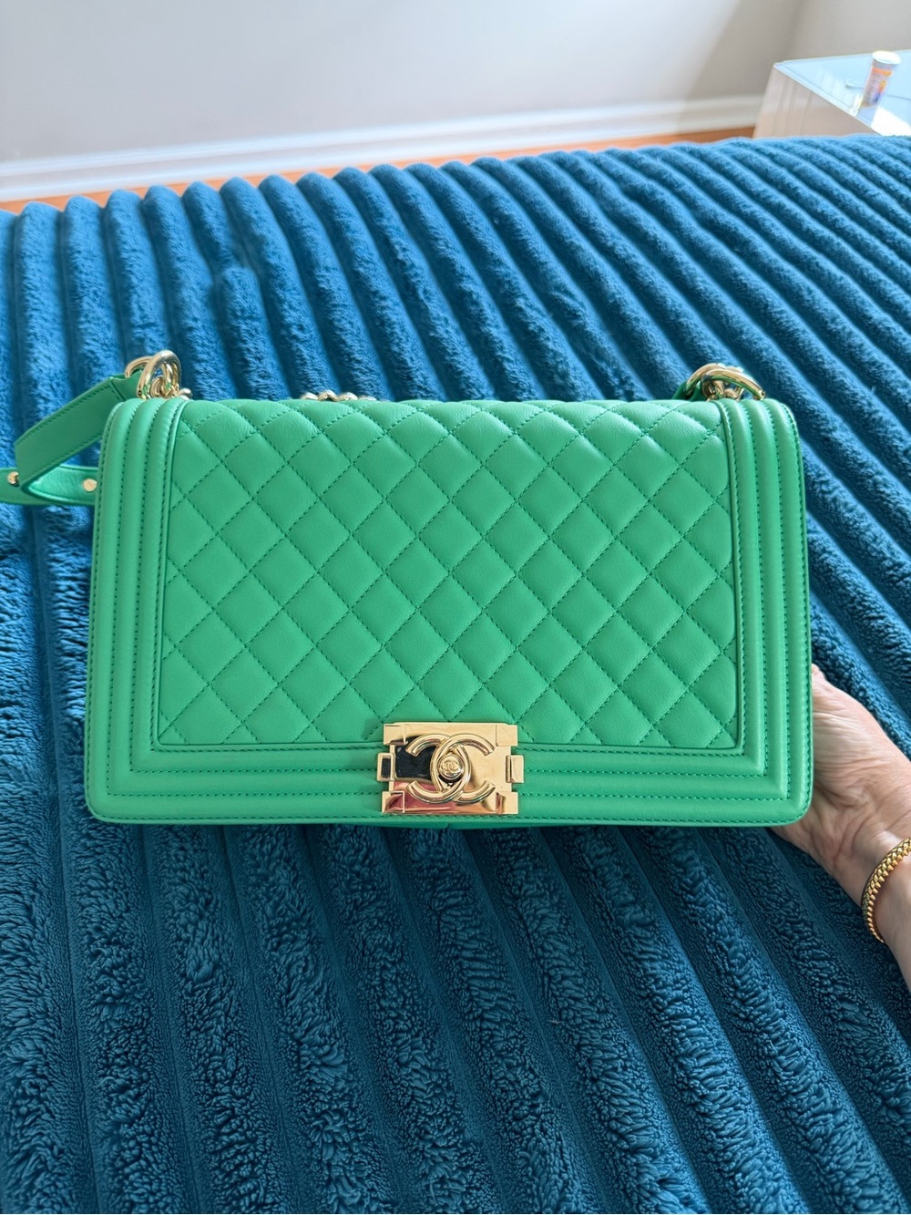 Chanel Medium Boy 💚💚💚